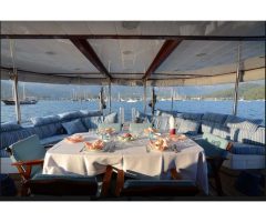 Set Sail Yacht Charters